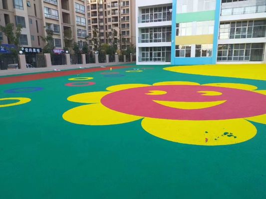 Op maat gemaakte speeltuin sport rubberen vloer voor de kleuterschool